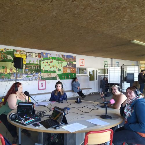 Photo d'une interview de la semaine culottée de mars 2026 sur Radio Dynamo