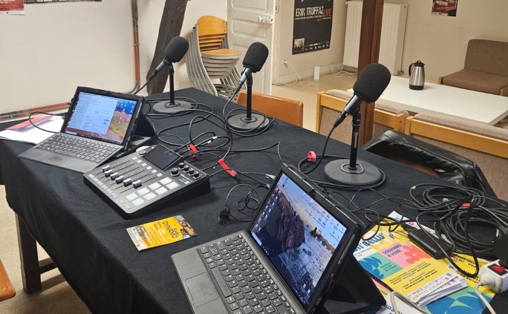 Photo du studio de Radio Dynamo à Argenton-sur-Creuse