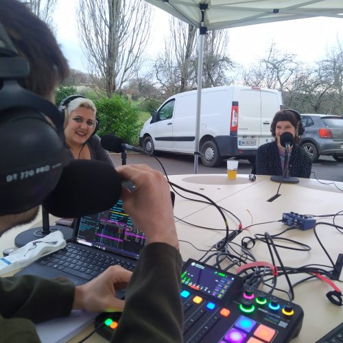 Photo d'une interview de la semaine culottée de mars 2026 sur Radio Dynamo